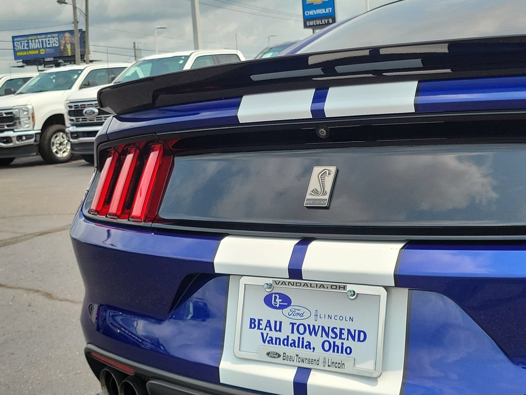 Used 2016 Ford Mustang Shelby GT350 w/ Track Package RWD image 13