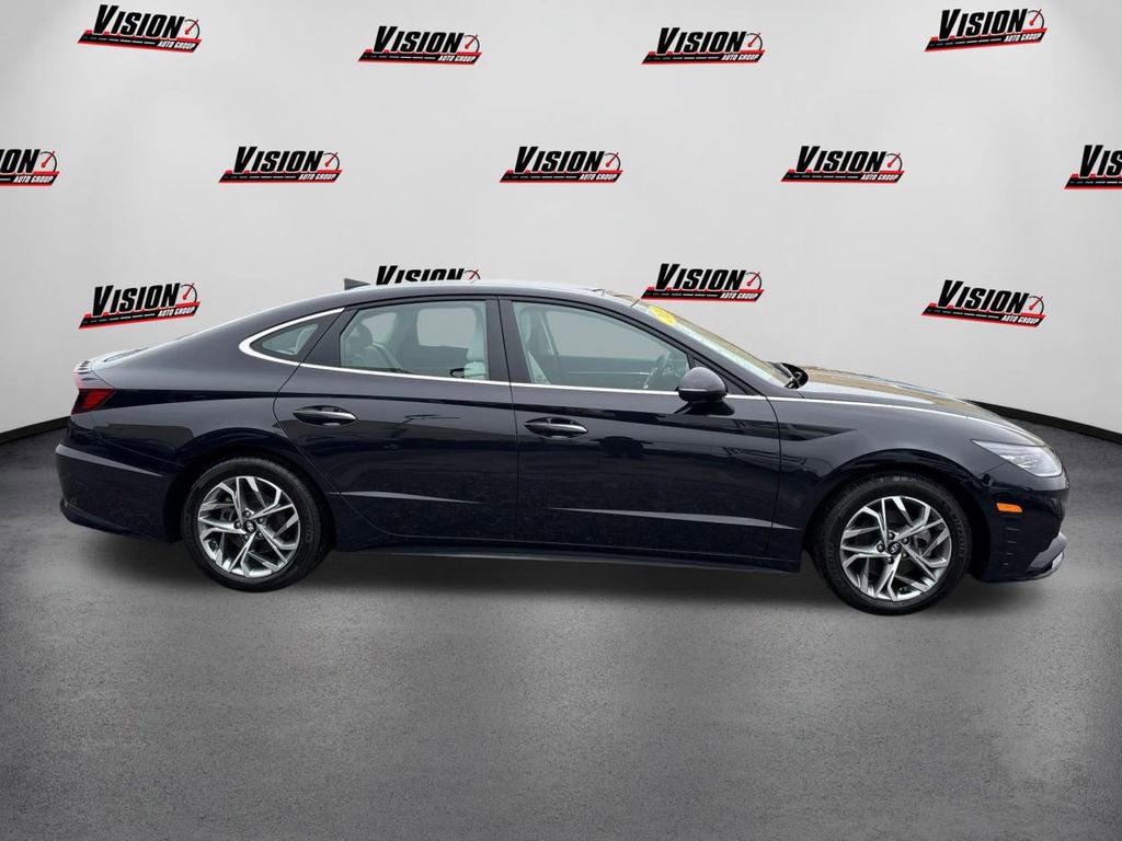 Used 2023 Hyundai Sonata SEL w/ Convenience Package image 4