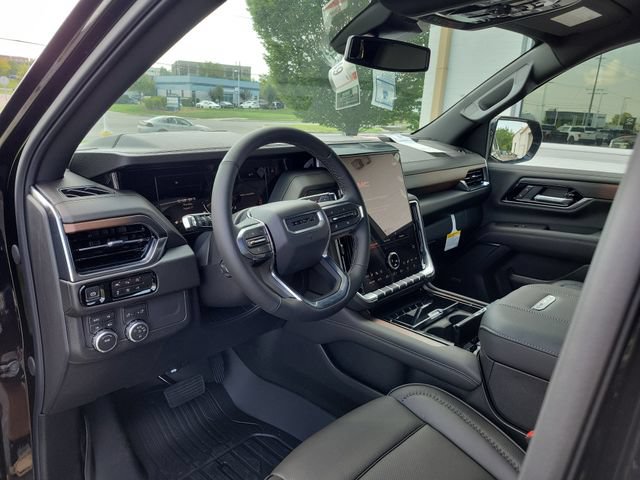 New 2026 GMC Yukon Denali AWD/4WD image 18