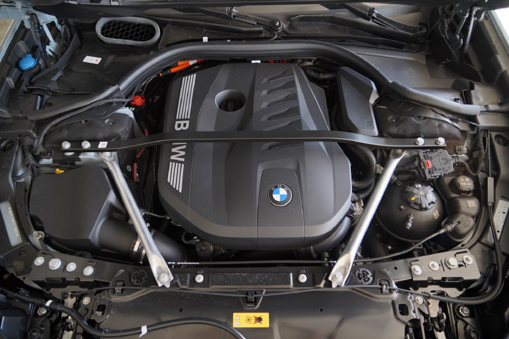 New 2026 BMW 750e xDrive w/ Premium Package AWD/4WD image 37