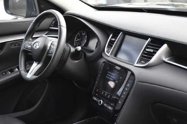 Used 2025 INFINITI QX50 Luxe AWD/4WD image 29