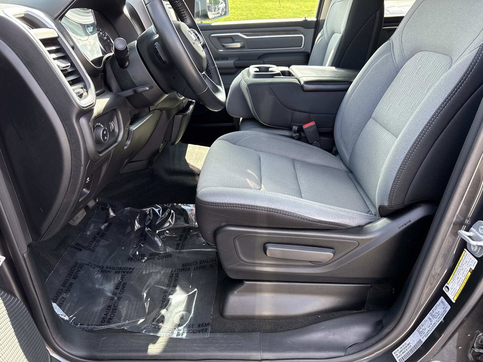 Used 2020 RAM 1500 Big Horn AWD/4WD image 24