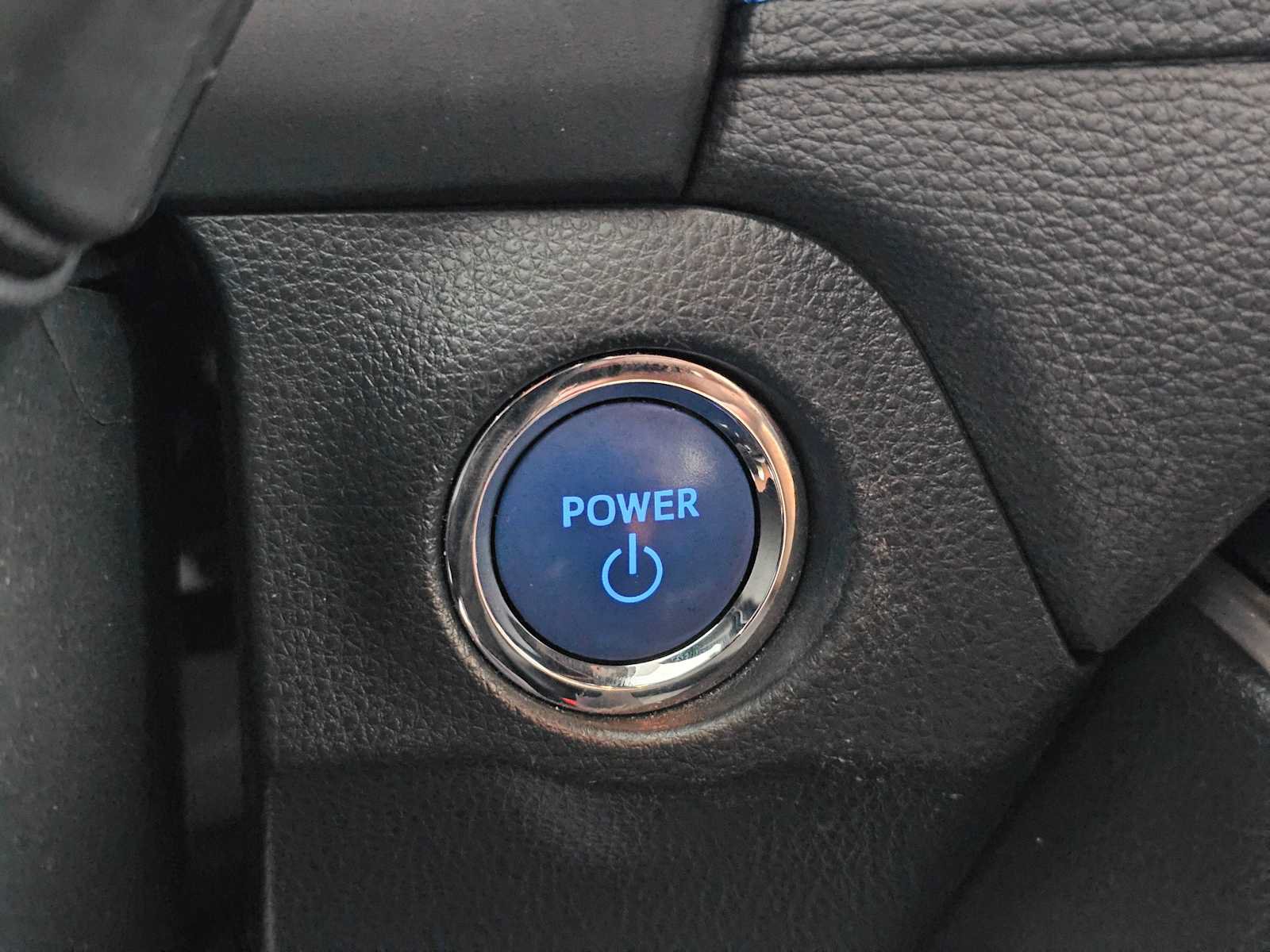 Used 2019 Toyota RAV4 XSE w/ XSE Weather Package AWD/4WD image 30