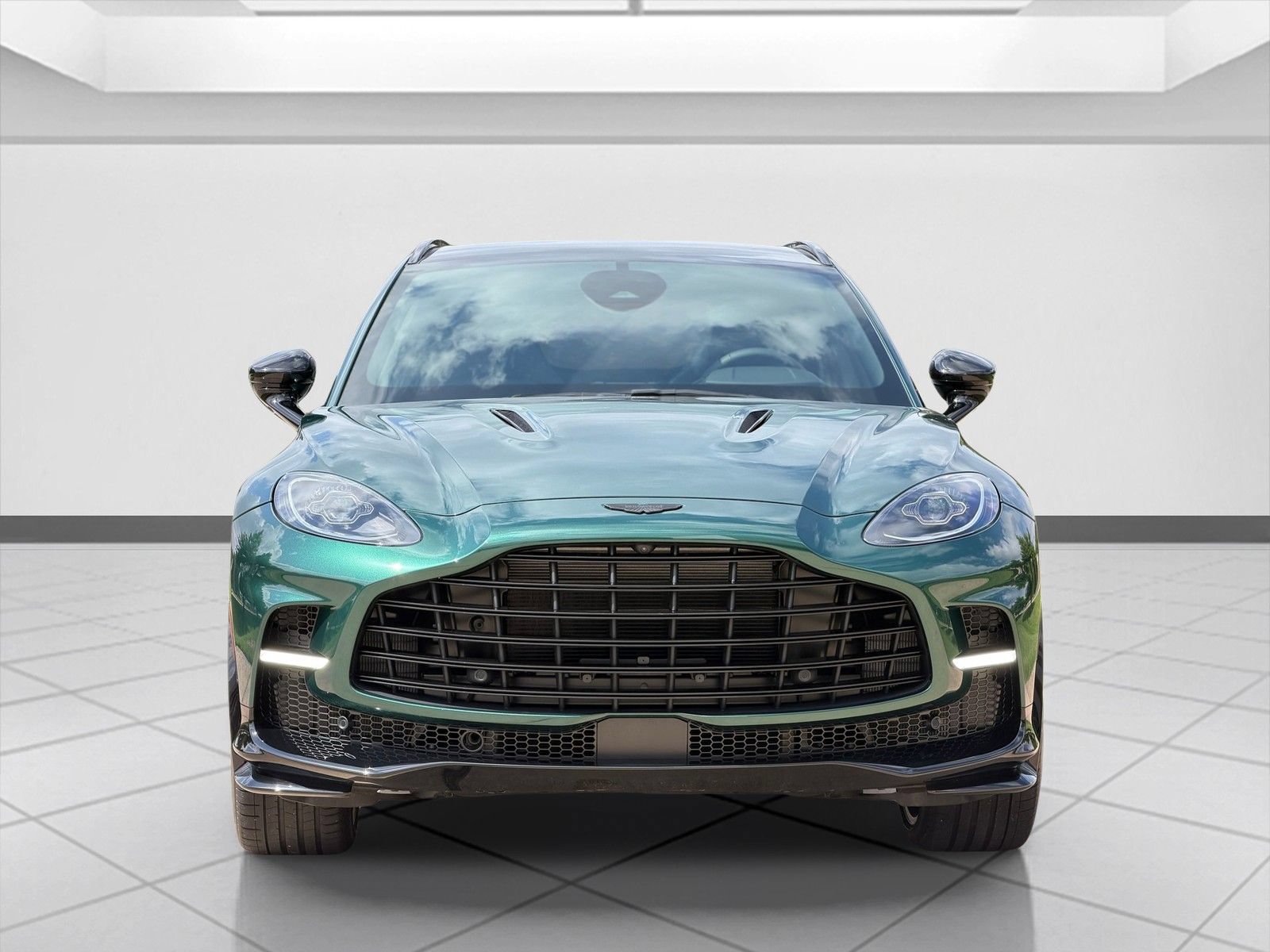 New 2026 Aston Martin DBX 707 AWD/4WD image 11