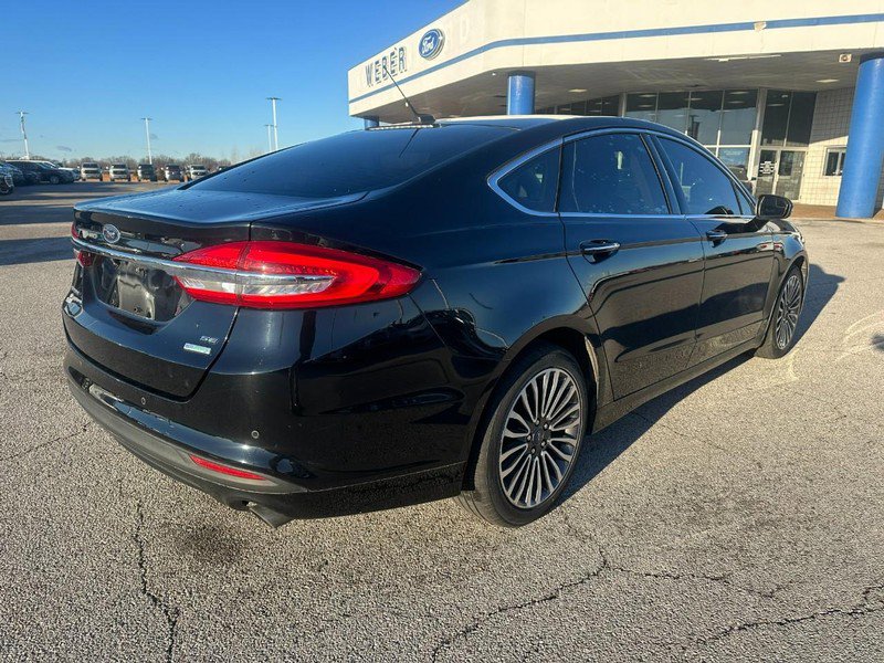 Used 2018 Ford Fusion SE w/ Fusion SE Technology Package image 5