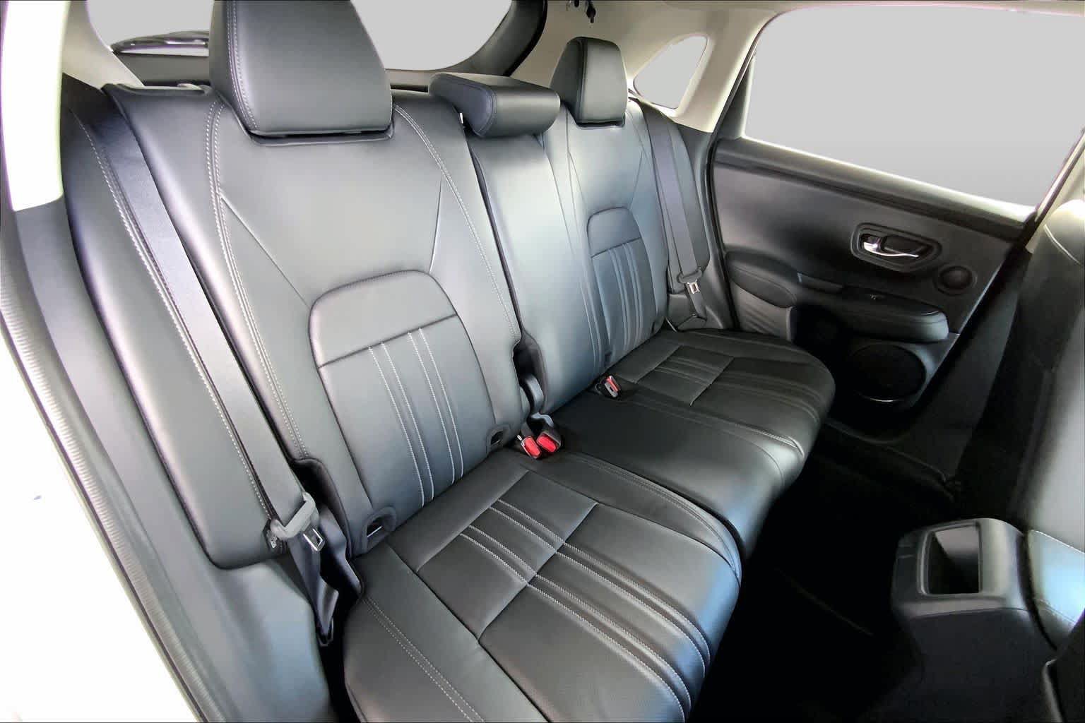 Used 2027 Honda HR-V EX-L image 20