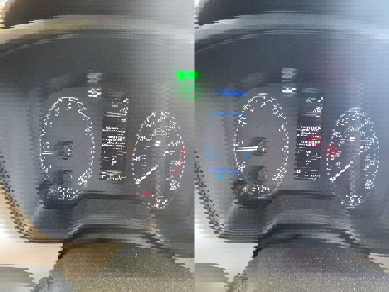 Used 2023 Toyota Corolla SE w/ SE Premium Package image 8