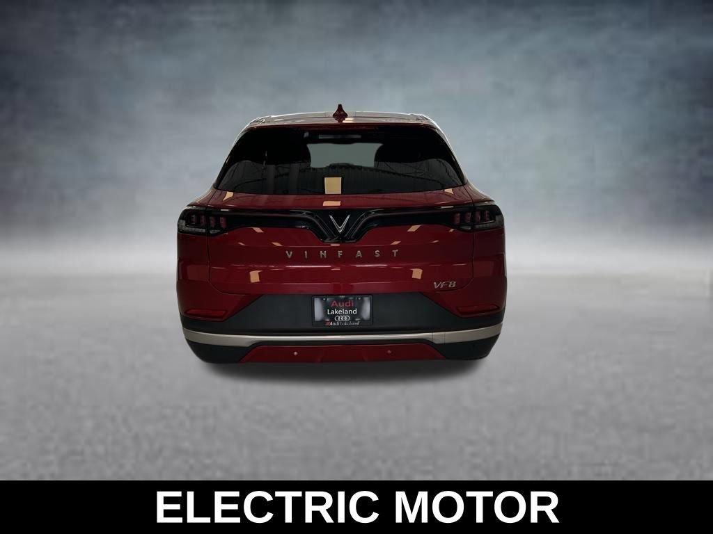 Used 2025 VinFast VF 8 Eco AWD/4WD image 4
