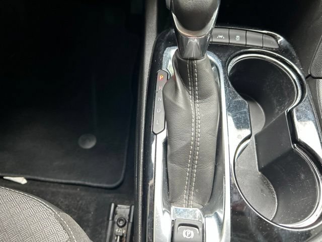 Used 2022 Buick Encore GX Select FWD image 32
