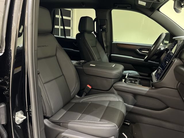 New 2026 GMC Yukon Denali w/ LPO, Floor Liner Package AWD/4WD image 25