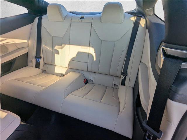 Used 2026 BMW 430i Coupe w/ Parking Assistance Package image 19
