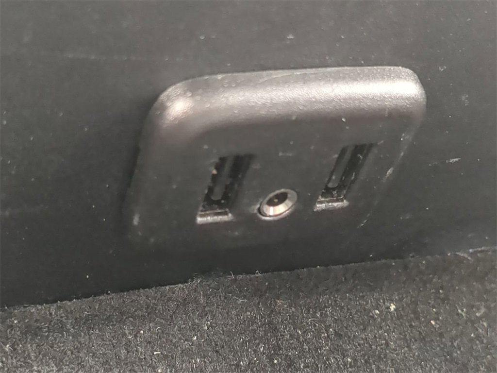 Used 2018 Chevrolet Silverado 1500 LT w/ All Star Edition image 20