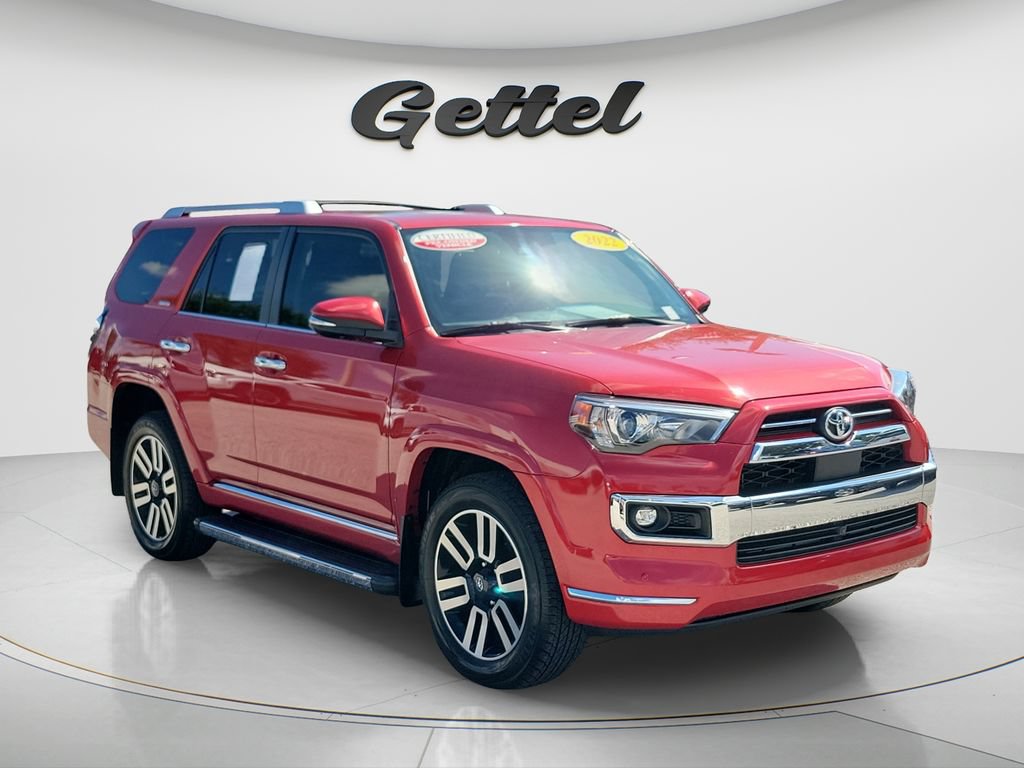 Certified 2022 Toyota 4Runner Limited AWD/4WD image 3