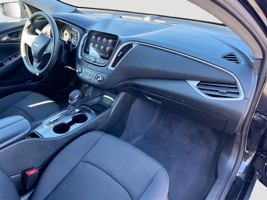 Used 2023 Chevrolet Malibu LT image 27