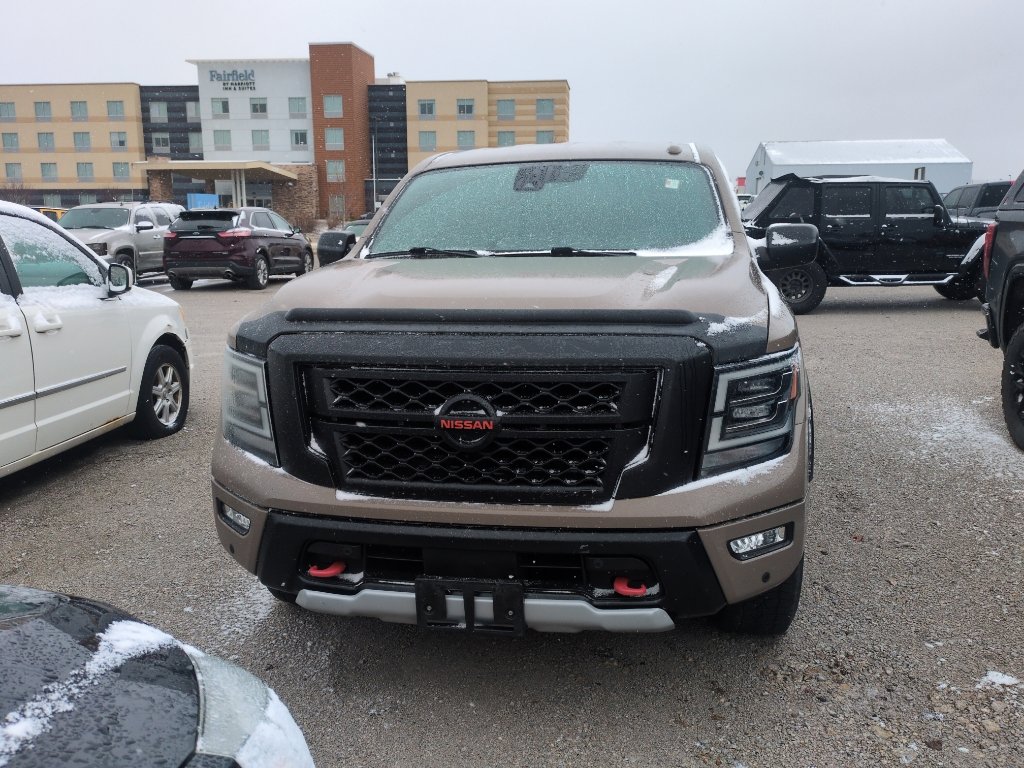 Used 2021 Nissan Titan PRO-4X w/ Pro-4x Utility Package image 3