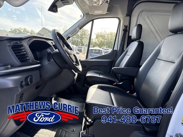 New 2026 Ford Transit 250 148 Medium Roof RWD image 9