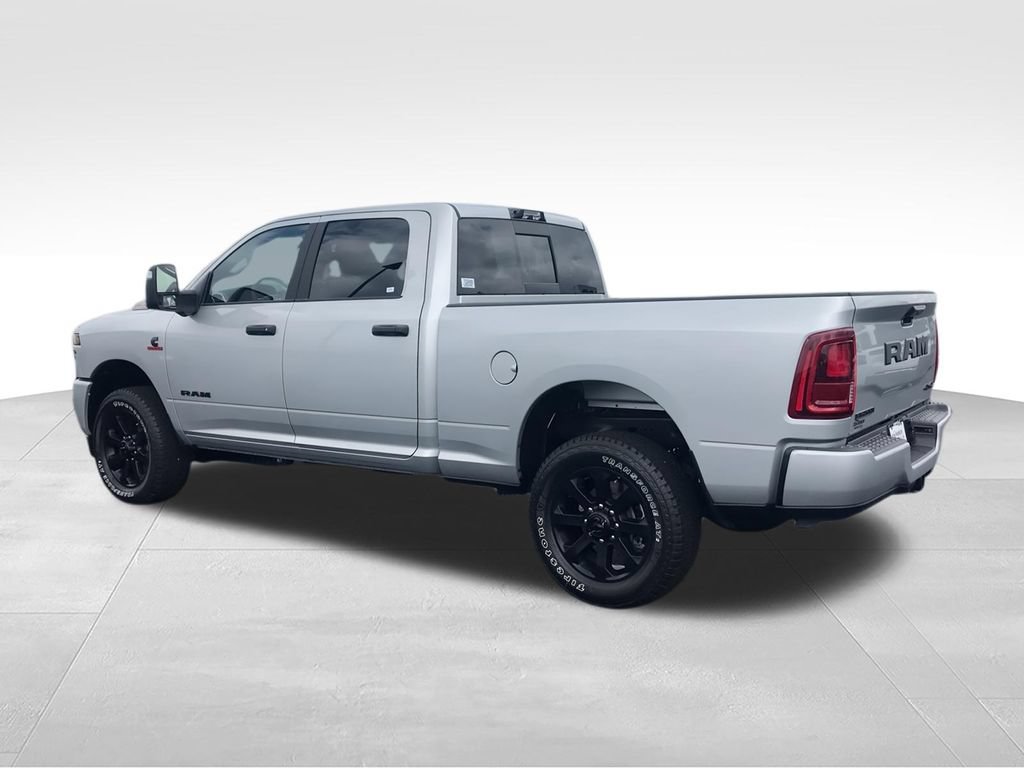 New 2026 RAM 2500 Big Horn AWD/4WD image 6