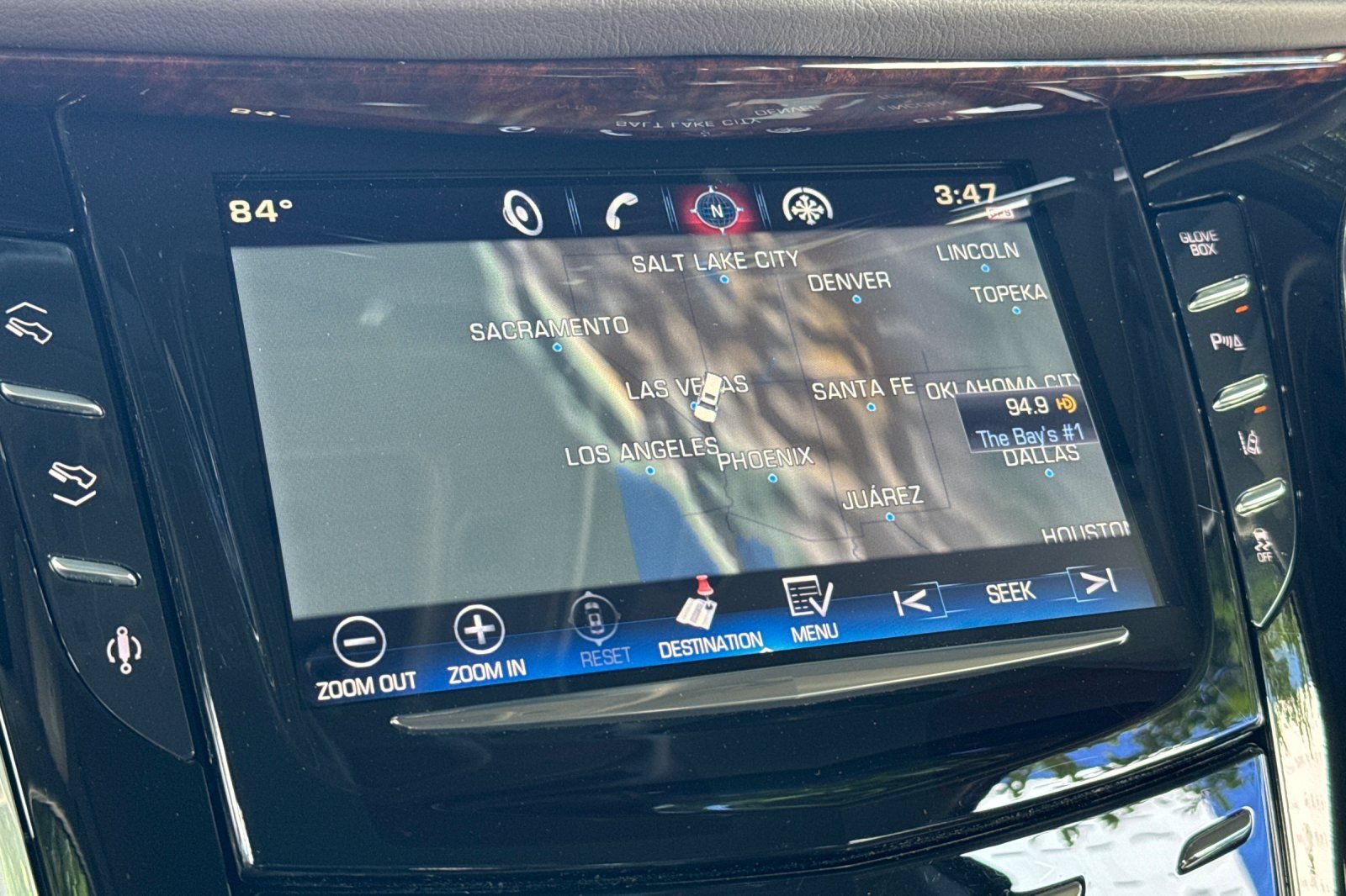 Used 2015 Cadillac Escalade ESV Luxury AWD/4WD image 18