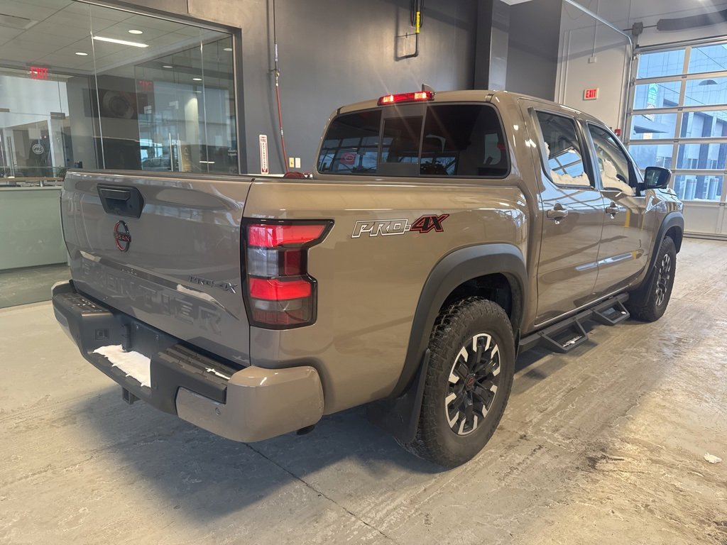 Used 2022 Nissan Frontier PRO-4X image 3