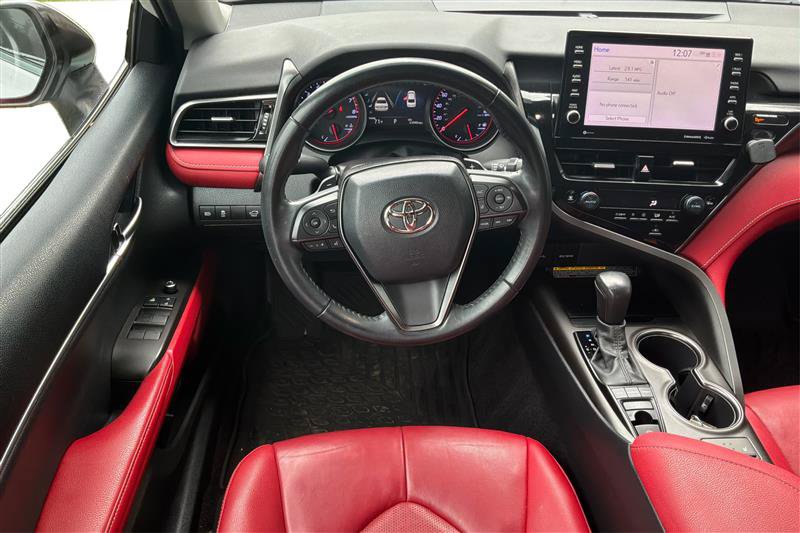 Used 2021 Toyota Camry XSE FWD image 13