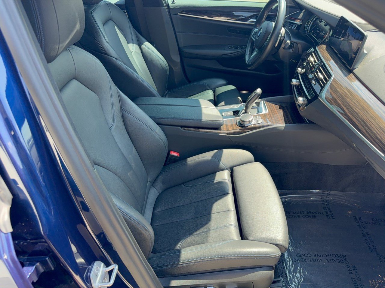 Used 2018 BMW 530e xDrive AWD/4WD image 30