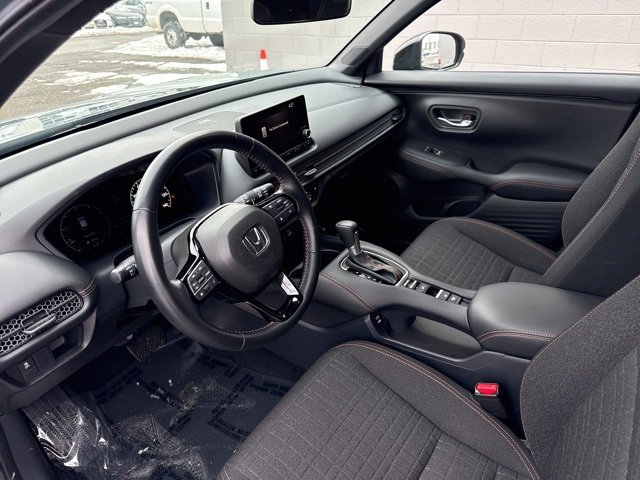Certified 2025 Honda HR-V Sport image 12