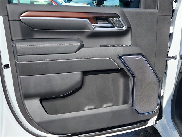 New 2026 GMC Sierra 3500 Denali w/ Denali Reserve Package image 15