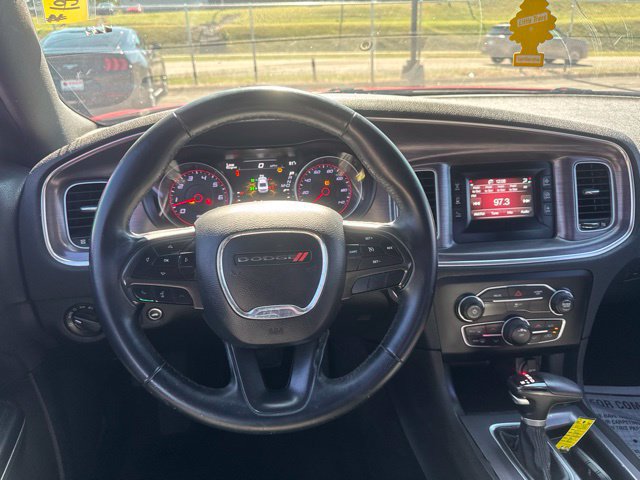 Used 2017 Dodge Charger SE RWD image 13