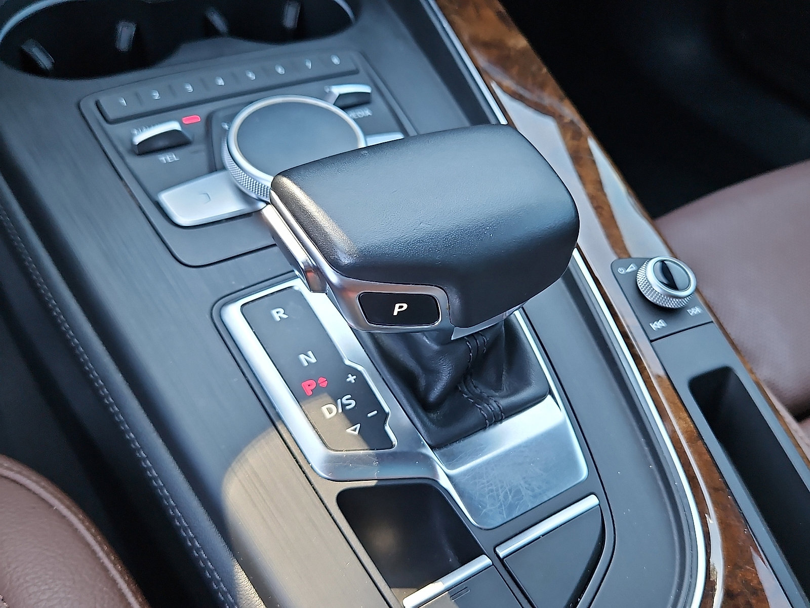 Used 2019 Audi A4 2.0T allroad Premium Plus w/ Premium Plus Package image 16