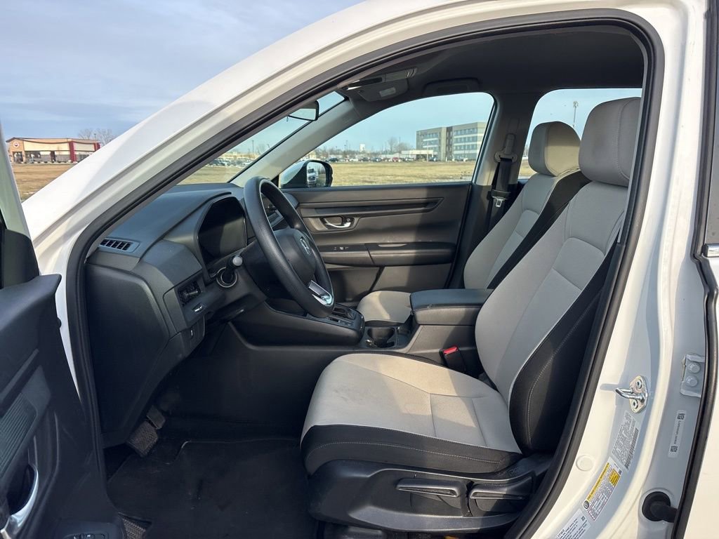 Used 2023 Honda CR-V LX image 14