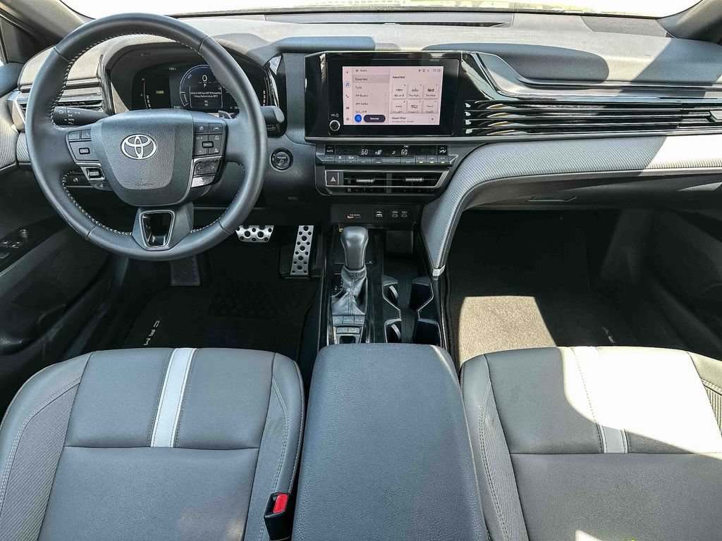 Used 2025 Toyota Camry SE w/ Convenience Package FWD image 11