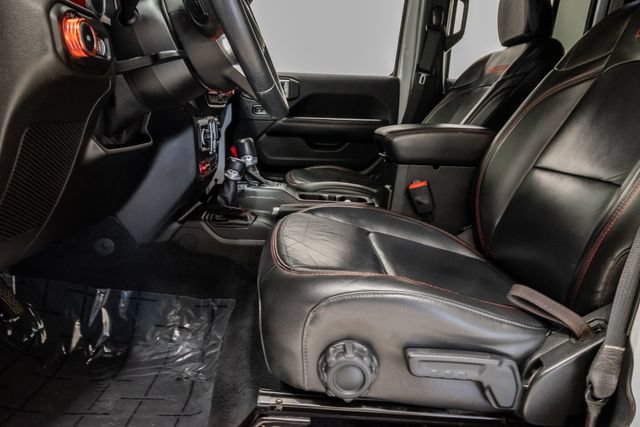 Used 2018 Jeep Wrangler Unlimited Rubicon AWD/4WD image 11