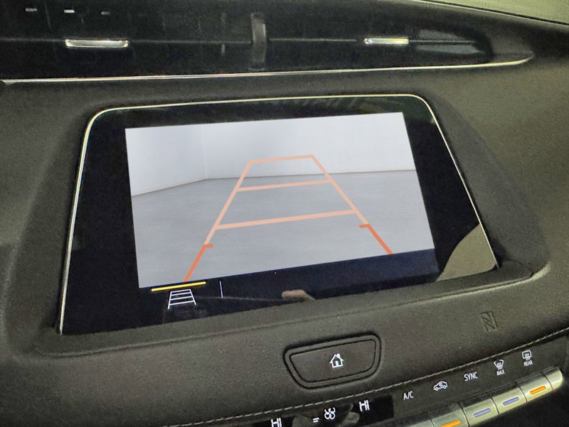 Used 2019 Cadillac XT4 Premium Luxury w/ Cold Weather Package image 18