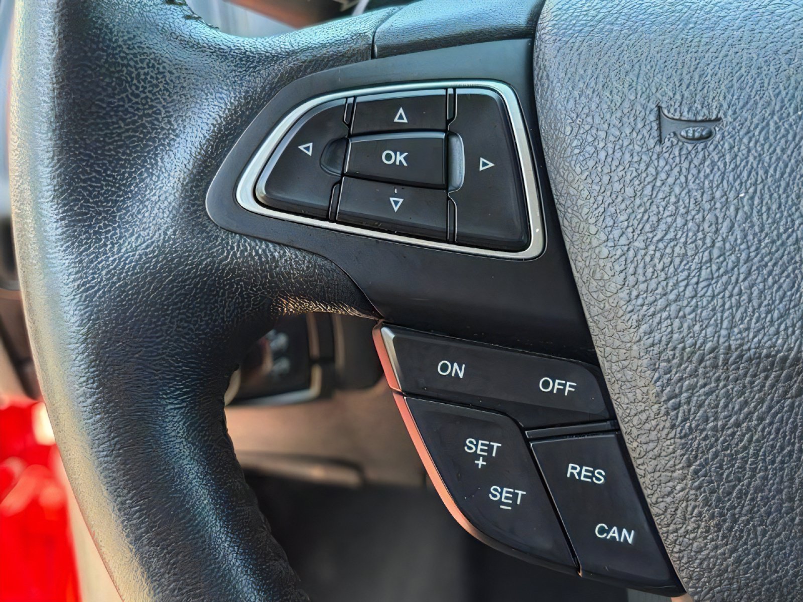Used 2016 Ford Focus SE w/ SE Sport Package FWD image 19