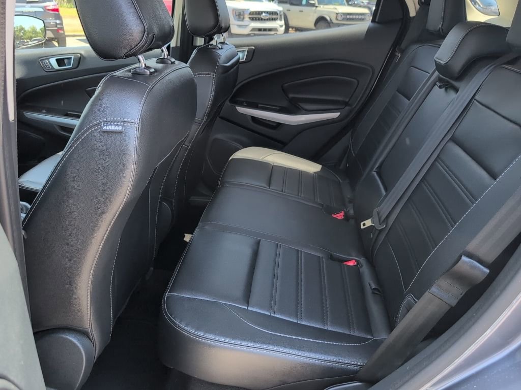 Used 2022 Ford EcoSport Titanium image 11