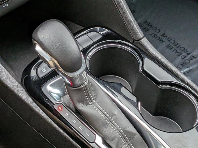 Used 2024 Buick Encore GX Sport Touring image 12