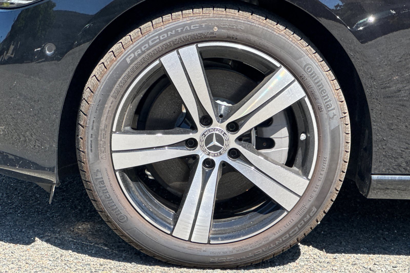 New 2025 Mercedes-Benz C 300 Sedan image 11