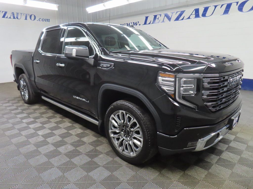 Used 2025 GMC Sierra 1500 Denali Ultimate AWD/4WD image 3
