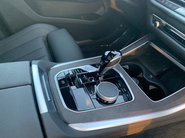 Certified 2022 BMW X5 xDrive40i w/ Parking Assistance Package image 6