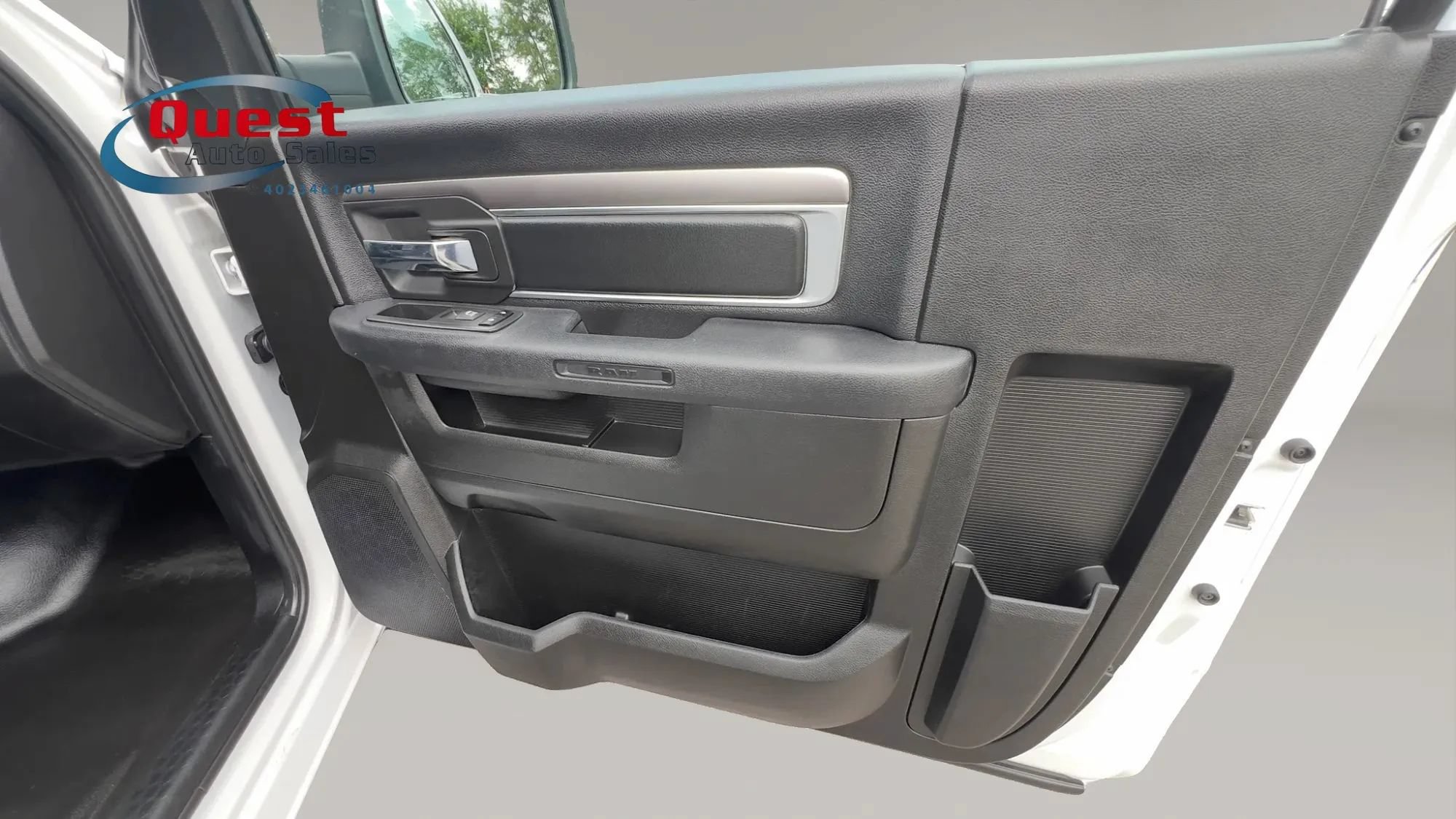 Used 2022 RAM 1500 Tradesman w/ Power & Remote Entry Group AWD/4WD image 14