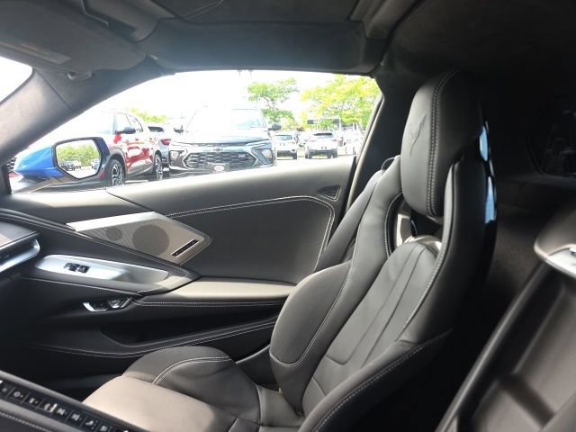 Used 2023 Chevrolet Corvette Stingray Premium Cpe RWD image 27