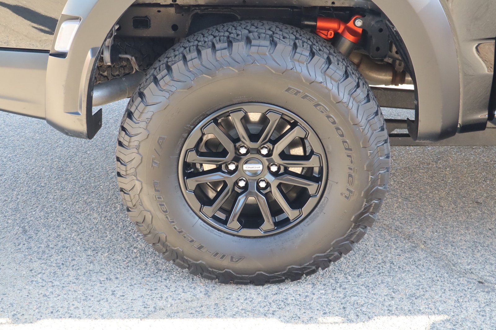 Used 2025 Ford F150 Raptor AWD/4WD image 11