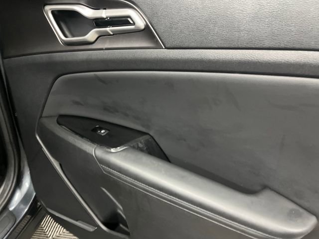 Certified 2023 Kia Sportage EX image 30