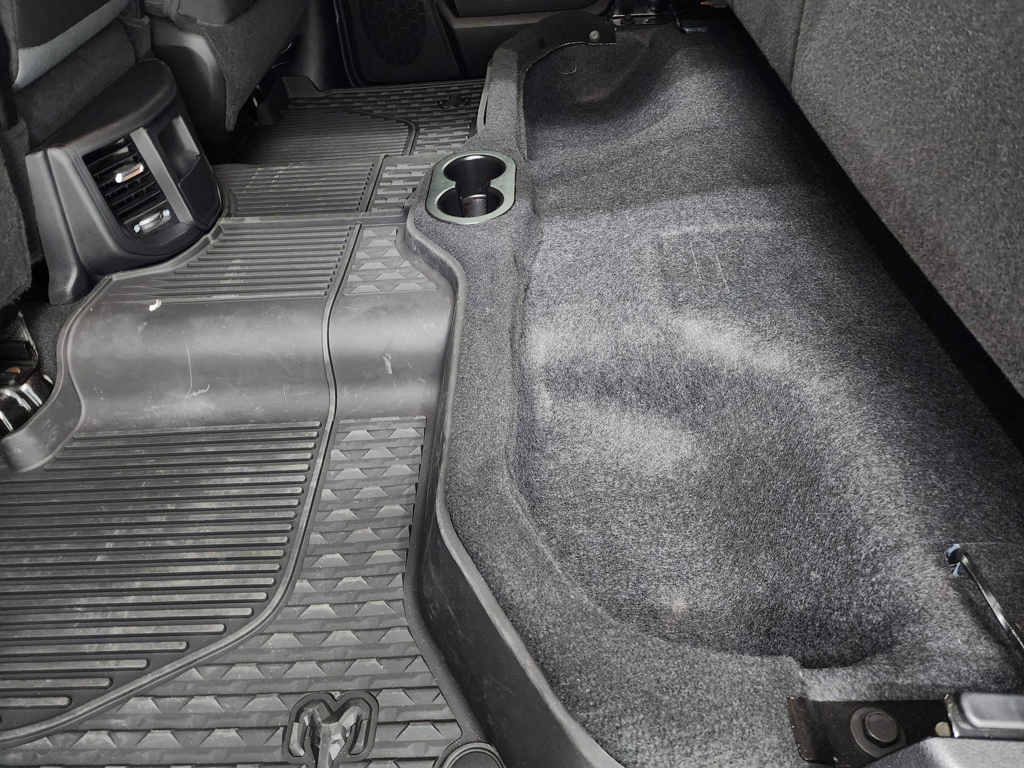 Used 2022 RAM 2500 Big Horn w/ Cold Weather Group image 38