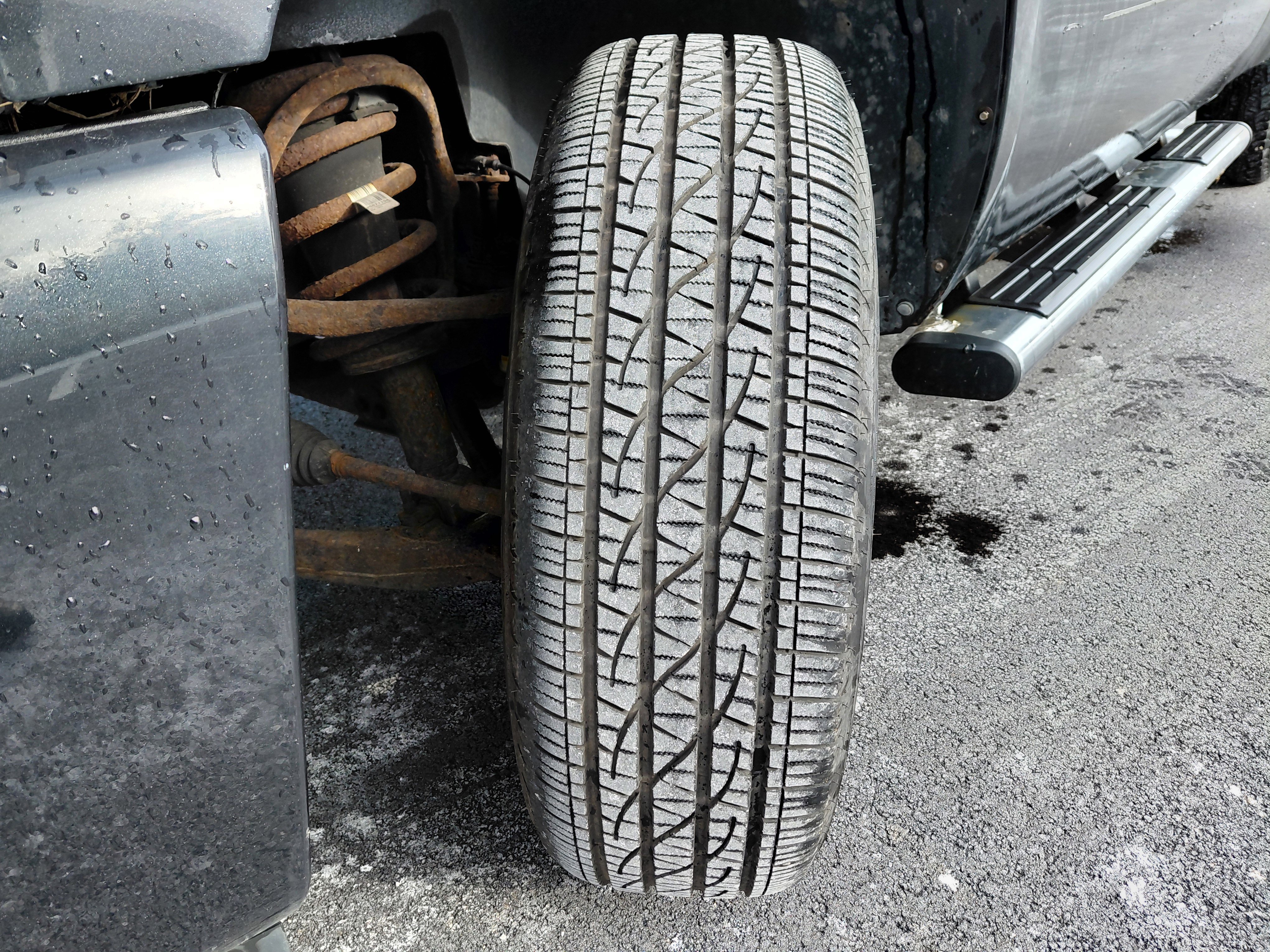 Used 2010 Chevrolet Silverado 1500 LS image 13