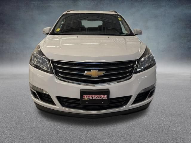 Used 2017 Chevrolet Traverse LT w/ Style and Technology Package AWD/4WD image 3
