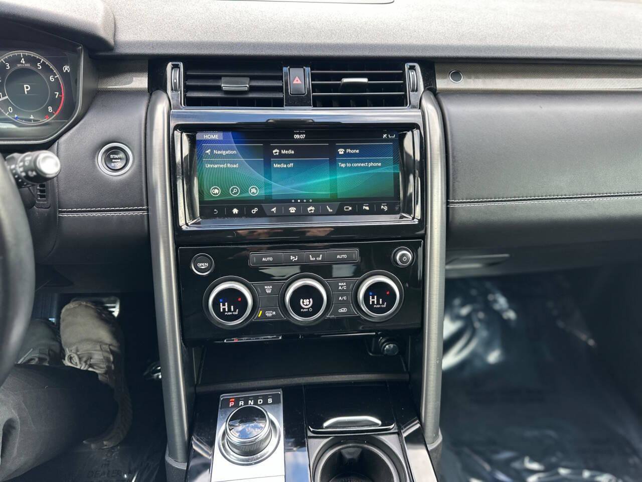 Used 2020 Land Rover Discovery HSE AWD/4WD image 28