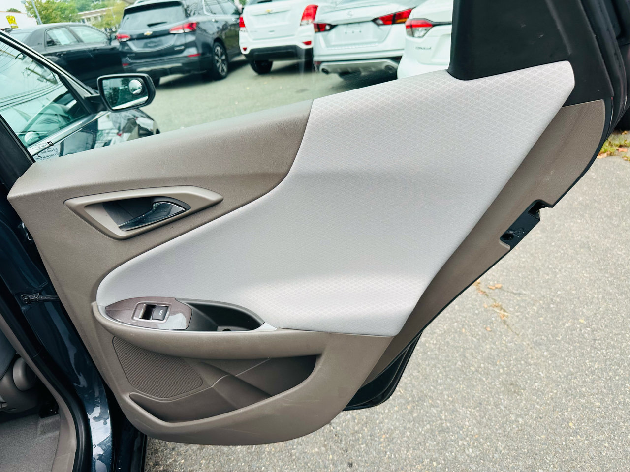 Used 2019 Chevrolet Malibu LT image 25