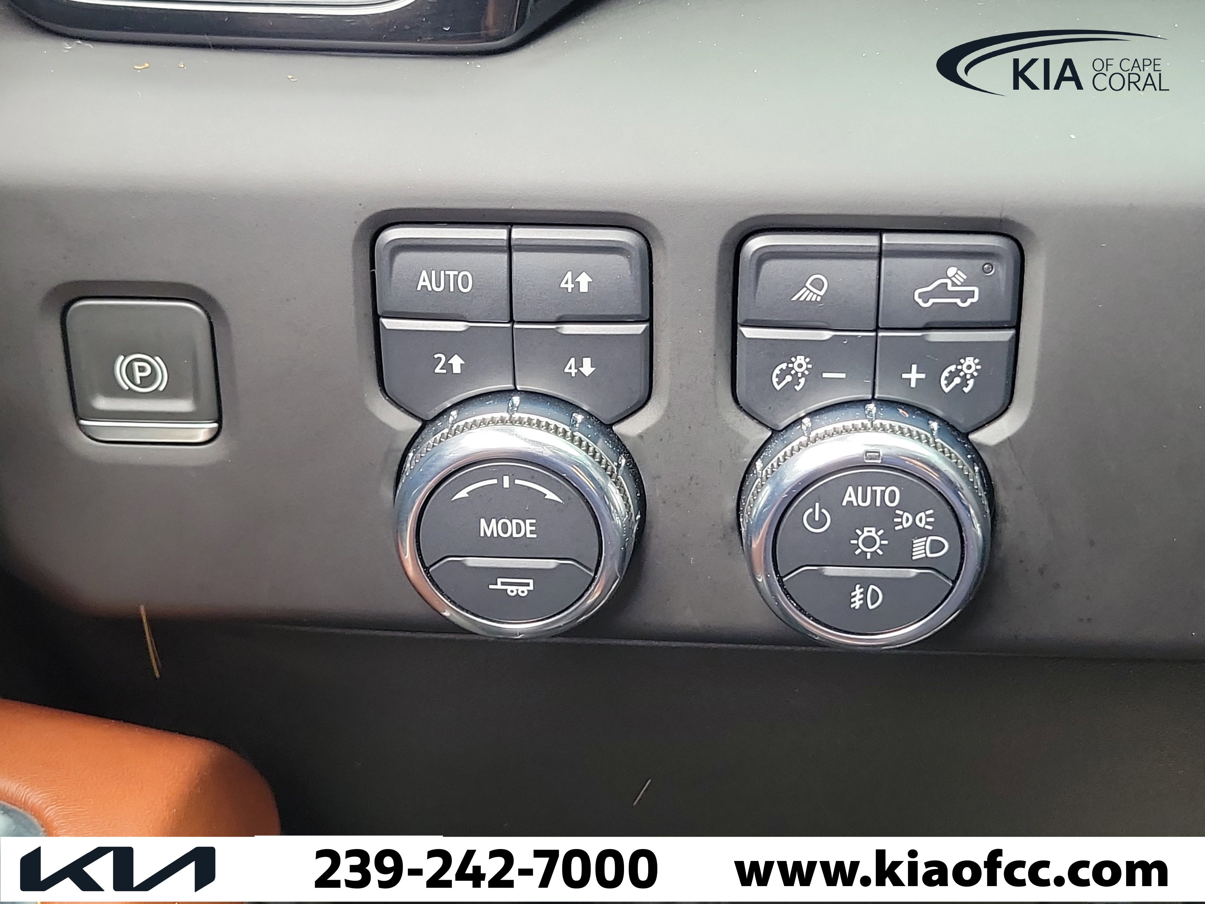 Used 2022 GMC Sierra 1500 Denali Ultimate AWD/4WD image 24