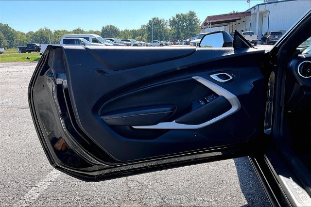 Used 2022 Chevrolet Camaro LT RWD image 20